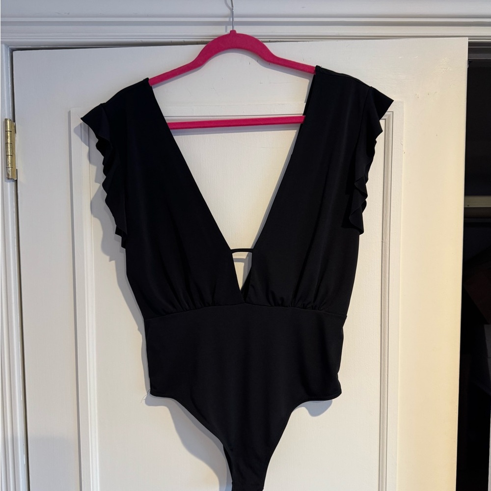 Black Ruffle Sleeve Bodysuit